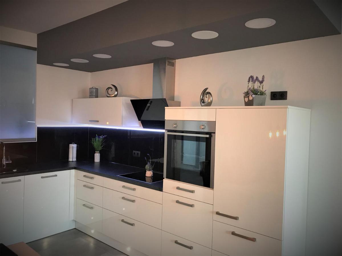 Salzhausblick Family Apartments - Zentrale Lage Am Salzhaus - Mwst-Rechnung Verfuegbar Zittau Extérieur photo